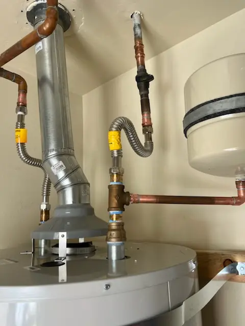 Water heater installation and plumbing repair in Highland Terrace